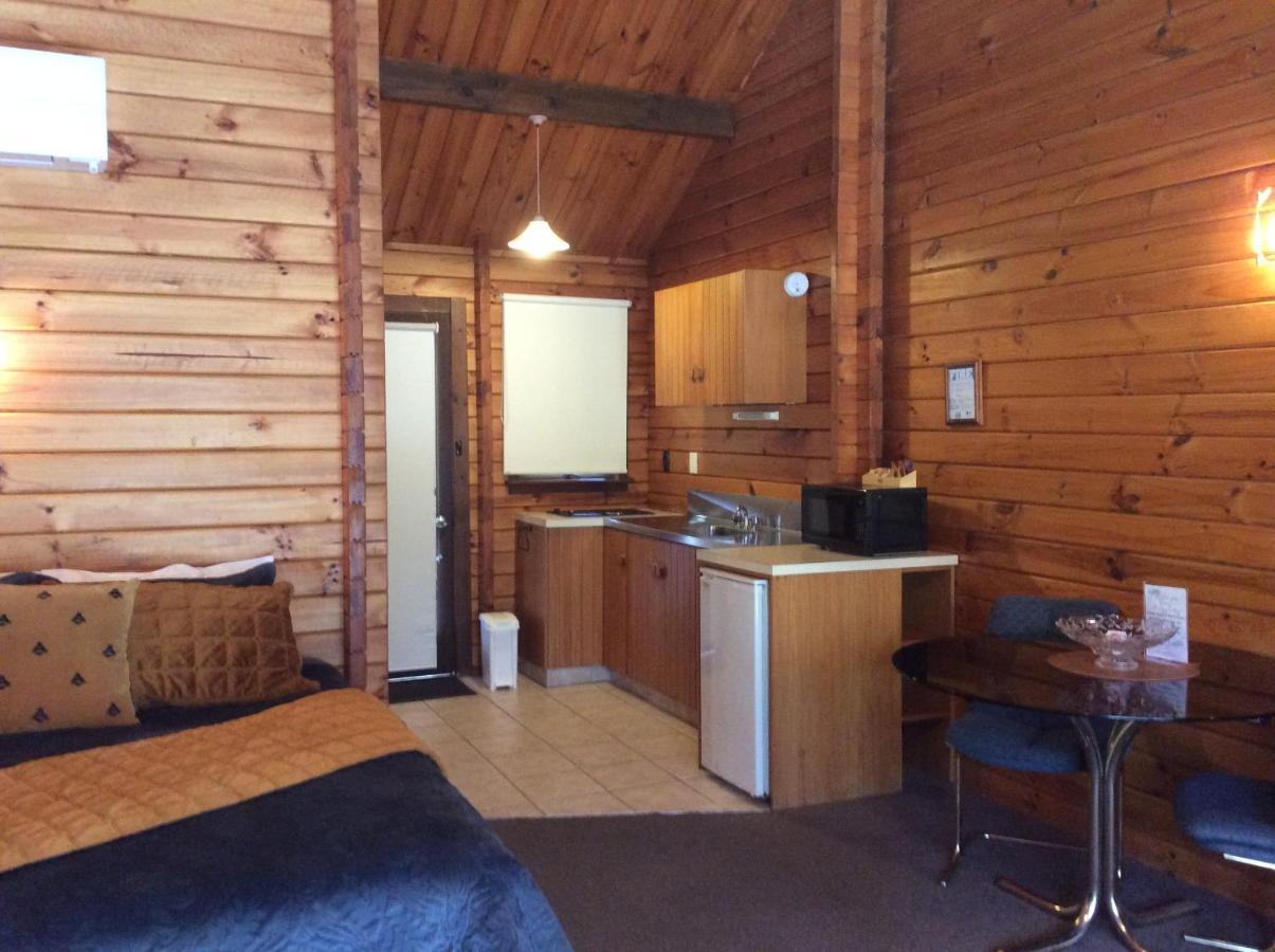 Alpine Lodge Motel Hanmer Springs Dış mekan fotoğraf